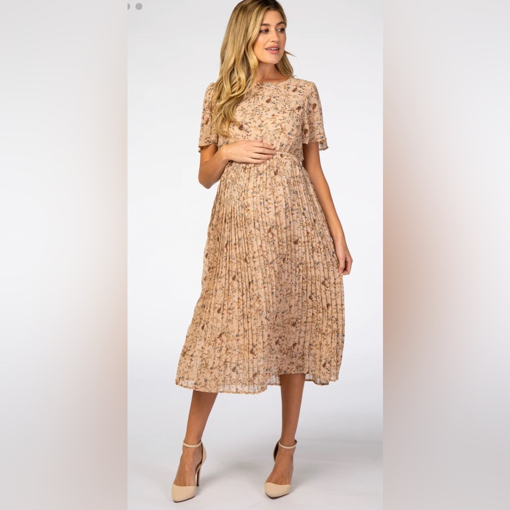 Beige Floral Pleated Short Sleeve Chiffon Maternity Midi Dress
